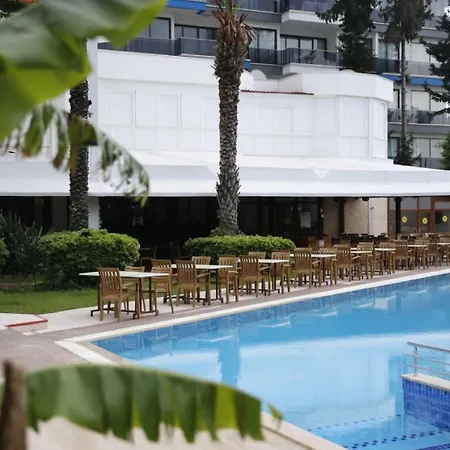 Hotel Peace 3*